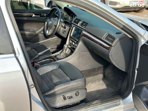 Volkswagen Passat 2014 серый - фото 19