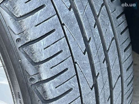Volkswagen Tiguan 2021 - фото 18