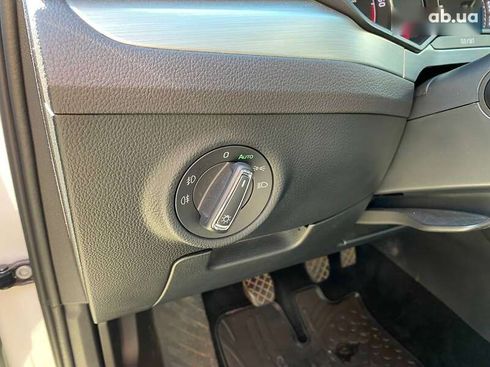 Skoda Superb 2019 - фото 13