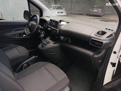 Citroёn Berlingo 2021 белый - фото 20