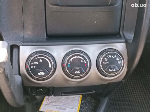 Honda CR-V 2005 черный - фото 24