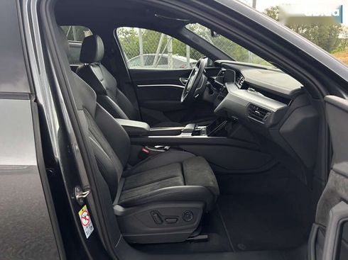 Audi E-Tron 2021 - фото 27