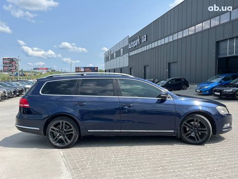 Volkswagen passat b7 2011 синий - фото 9