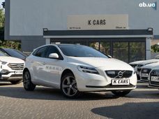 Продажа б/у Volvo V40 2017 года в Одессе - купить на Автобазаре