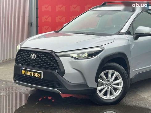 Toyota Corolla Cross 2022 - фото 7