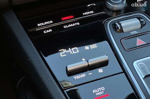 Porsche Cayenne 2019 - фото 17