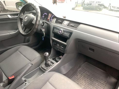 Skoda Rapid 2018 синий - фото 28