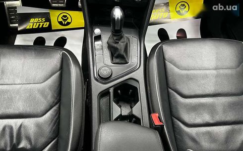Volkswagen Tiguan 2020 - фото 11