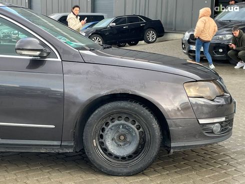Volkswagen passat b6 2005 коричневый - фото 20