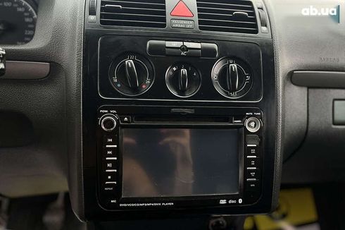 Volkswagen Touran 2003 - фото 15