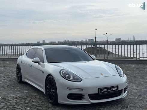 Porsche Panamera 2013 - фото 3