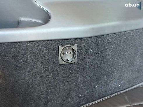 Mercedes-Benz V-Класс 2021 - фото 23