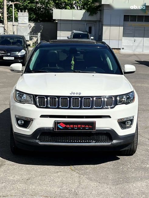 Jeep Compass 2018 - фото 2