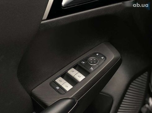 Mitsubishi Outlander 2021 - фото 17
