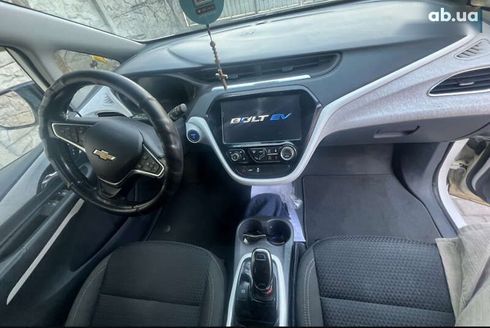 Chevrolet Bolt 2017 - фото 14