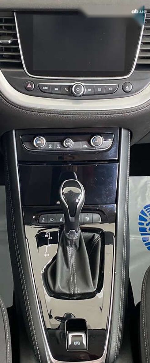 Opel Grandland X 2018 - фото 18