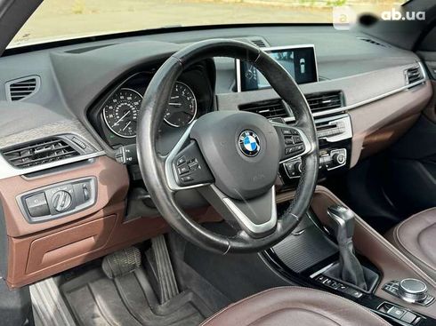 BMW X1 2016 - фото 12