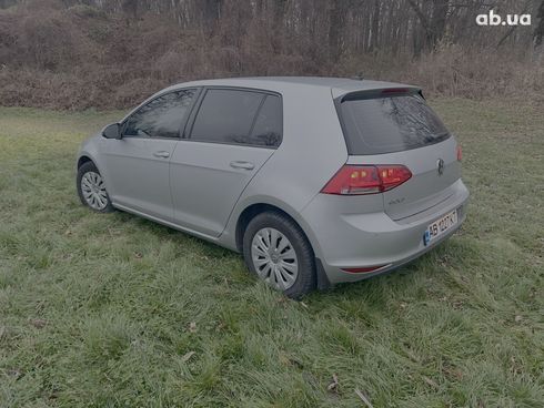 Volkswagen Golf 2014 серебристый - фото 2