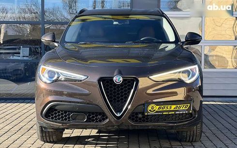 Alfa Romeo Stelvio 2017 - фото 2