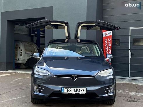 Tesla Model X 2017 - фото 3
