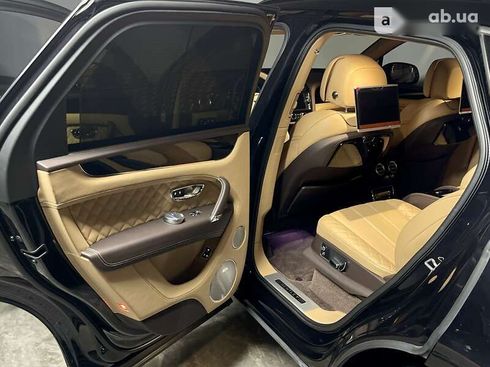 Bentley Bentayga 2017 - фото 23