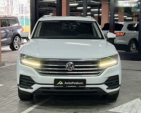 Volkswagen Touareg 2019 - фото 5