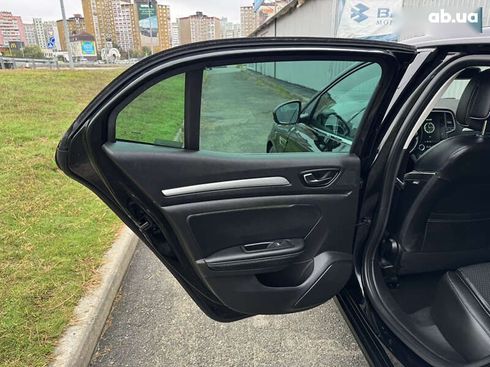 Renault Megane 2016 - фото 23