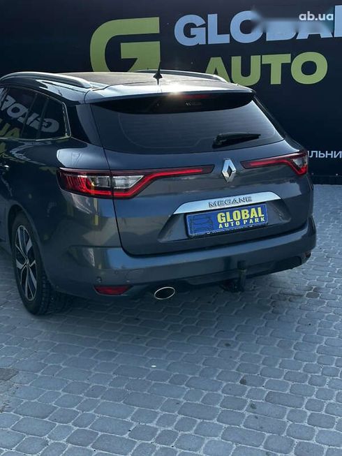 Renault Megane 2017 - фото 23