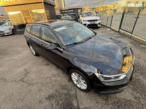 Volkswagen Passat 2017 - фото 10