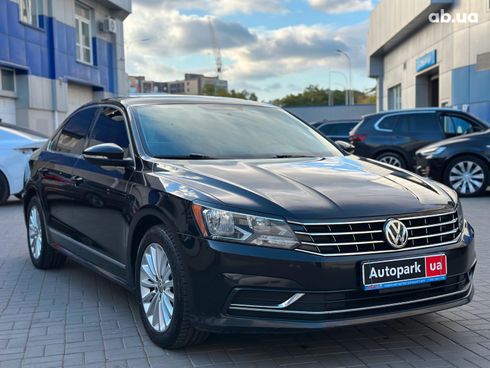 Volkswagen Passat 2016 черный - фото 3