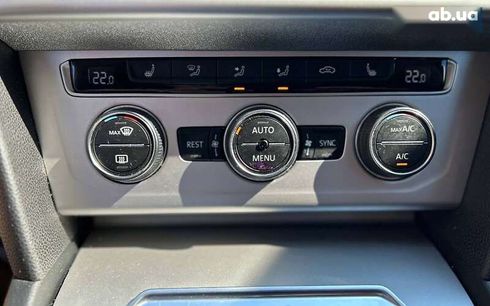 Volkswagen Passat 2016 - фото 13