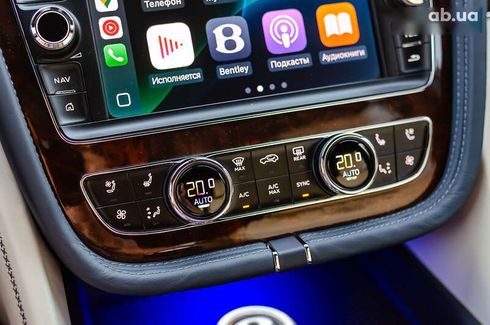 Bentley Bentayga 2019 - фото 29