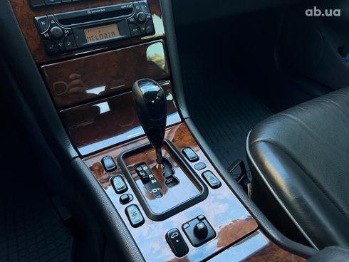 Mercedes-Benz E-Класс 2002 черный - фото 15