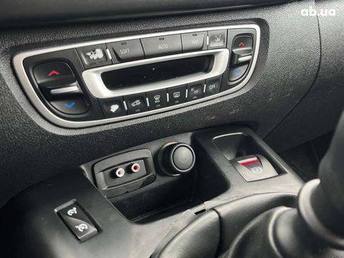 Renault Megane 2011 черный - фото 16