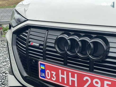 Audi E-Tron 2022 - фото 6