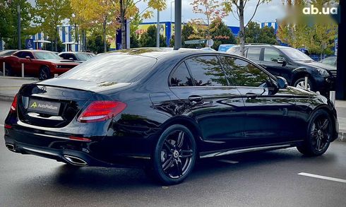 Mercedes-Benz E-Класс 2019 - фото 14