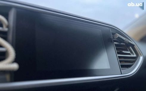 Peugeot 308 2016 - фото 17