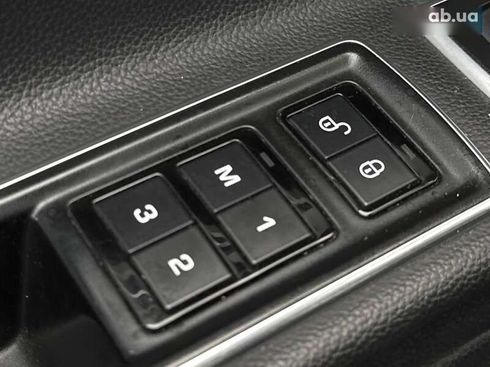 Jaguar XF 2016 - фото 13