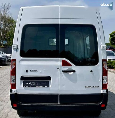Opel Movano 2011 - фото 26