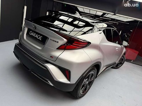 Toyota C-HR 2023 - фото 24