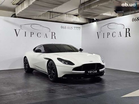 Aston Martin DB11 2018 - фото 3