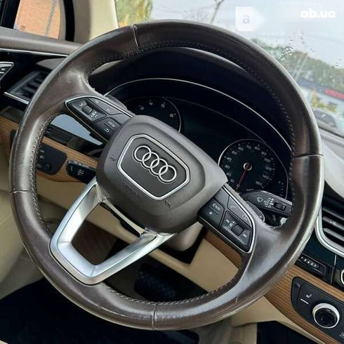 Audi Q7 2016 - фото 14