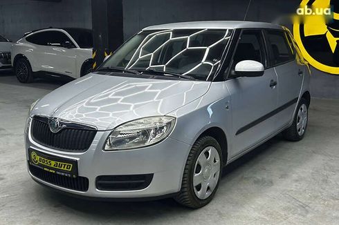 Skoda Fabia 2009 - фото 3