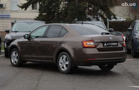 Skoda Octavia 2018 - фото 6