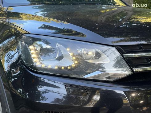 Volkswagen Touareg 2011 черный - фото 16