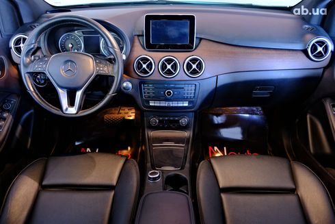 Mercedes-Benz B-Класс 2016 белый - фото 7