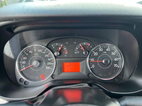 Fiat grande punto 2012 белый - фото 22