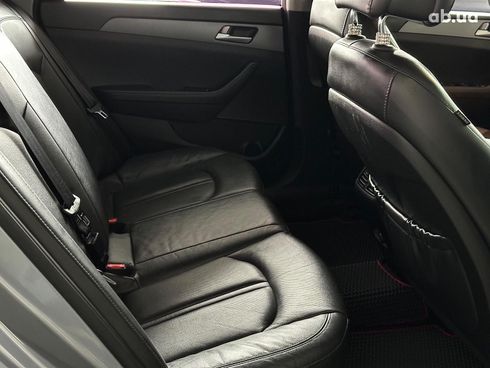 Hyundai Sonata 2016 серый - фото 18
