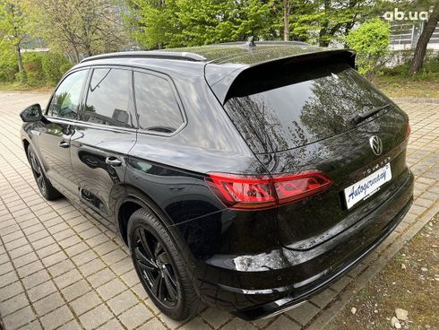 Volkswagen Touareg 2022 - фото 31