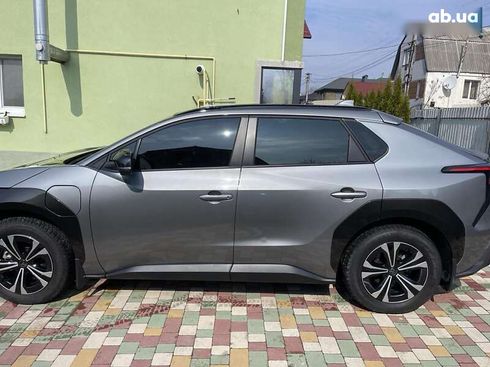 Toyota bZ 2023 - фото 2